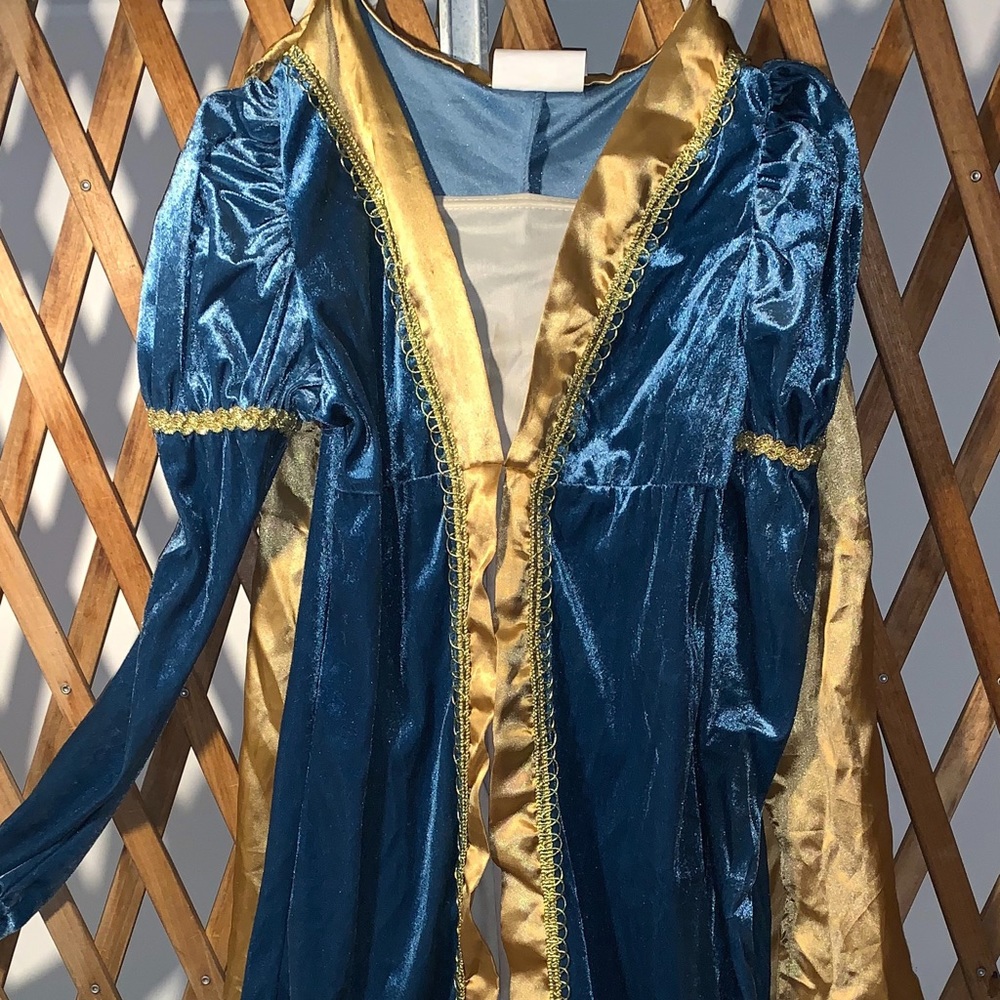 Halloween gown